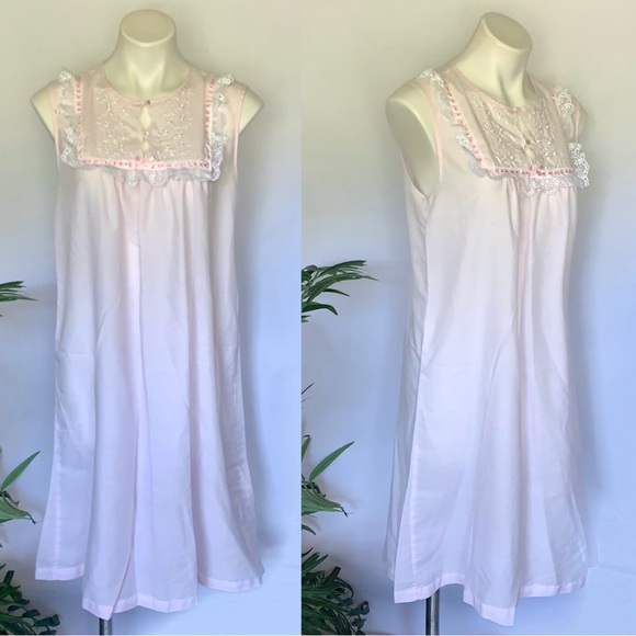 v i n t a g e :: Lace Embroidered Cottagecore Nightgown Soft Girl - Picture 2 of 13